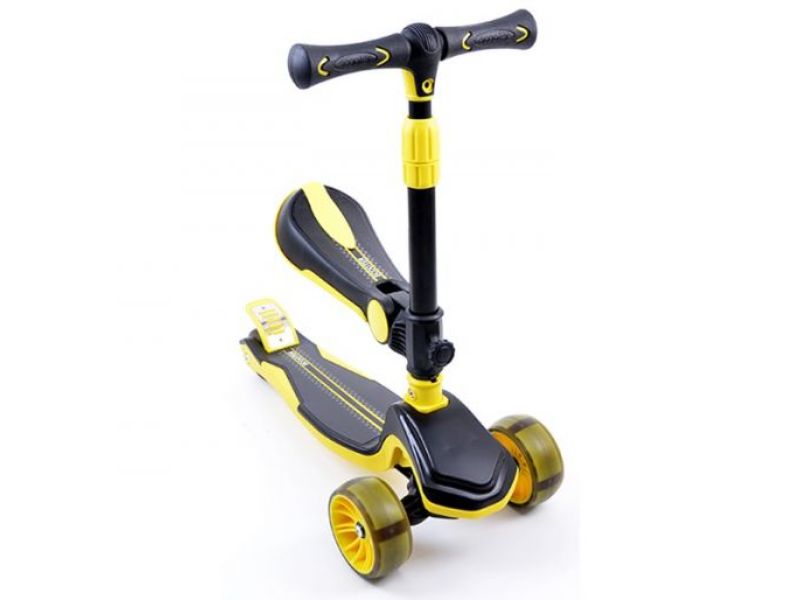 Тротинет со седиште во жолта боја